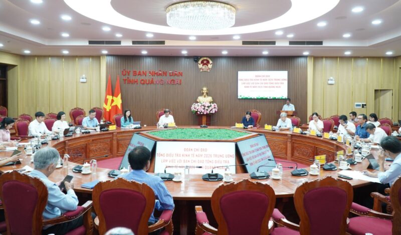Quang cảnh buổi làm việc.
